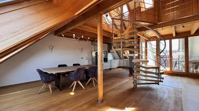 2 Zimmer Wohnung mit 150 m² in Karlsruhe – Bild 3