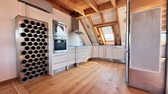 2 Zimmer Wohnung mit 150 m² in Karlsruhe – Bild 5