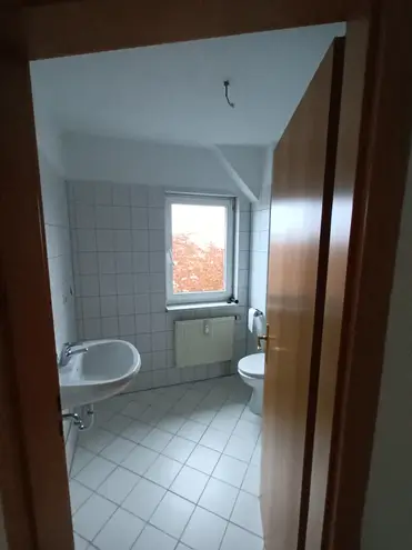 2 Zimmer Wohnung mit 33 m² in Halle (Saale) – Bild 8