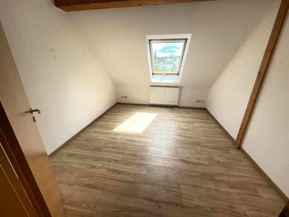 4 Zimmer Wohnung mit 95 m² in Zwickau – Bild 6