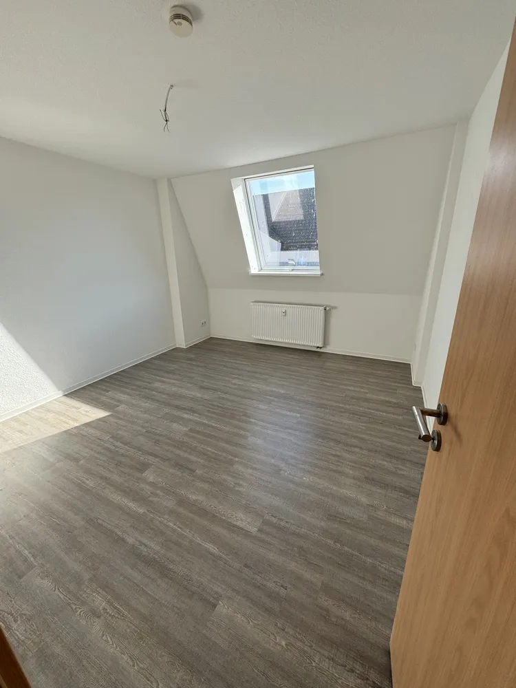 5 Zimmer Wohnung mit 105 m² in Merseburg – Bild 1