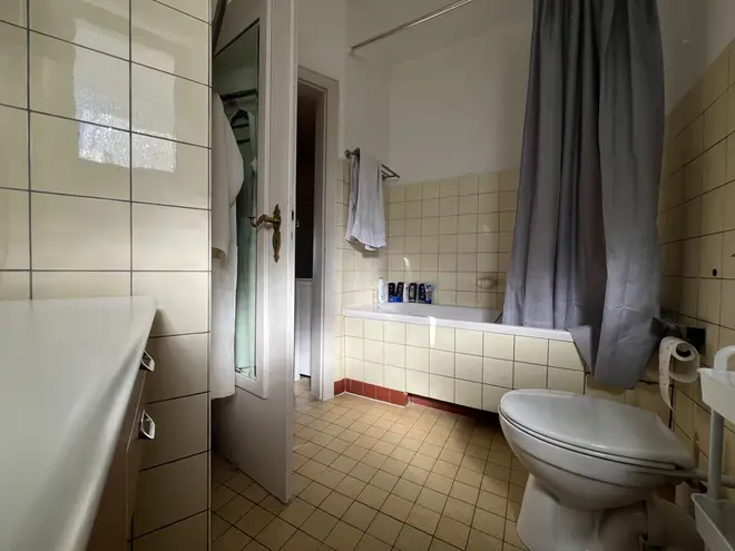 2 Zimmer Wohnung mit 91 m² in Düsseldorf – Bild 8