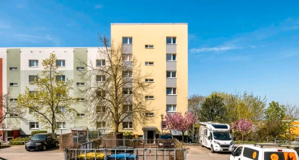 4 Zimmer Wohnung mit 124 m² in Neubrandenburg – Bild 3
