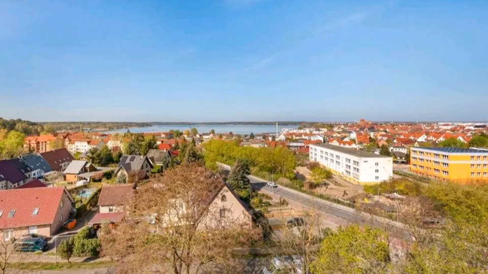 4 Zimmer Wohnung mit 124 m² in Neubrandenburg – Bild 4