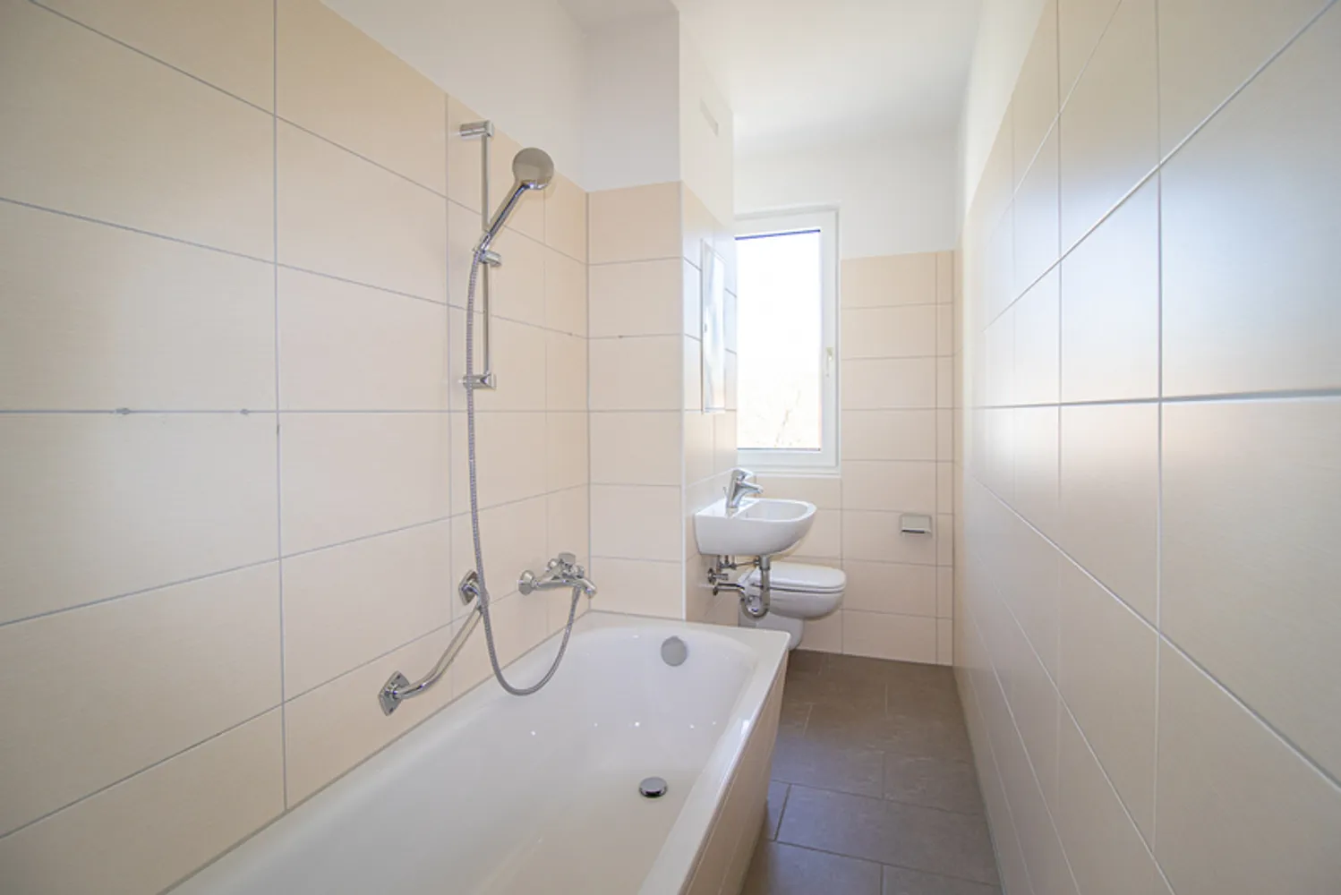 3 Zimmer Wohnung mit 58 m² in Chemnitz – Bild 2