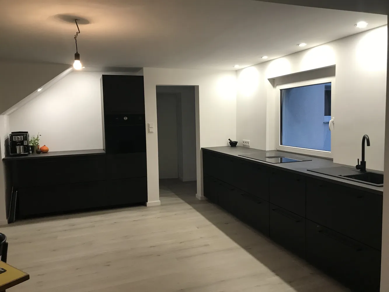 4 Zimmer Haus mit 100 m² in Frankfurt am Main – Bild 1