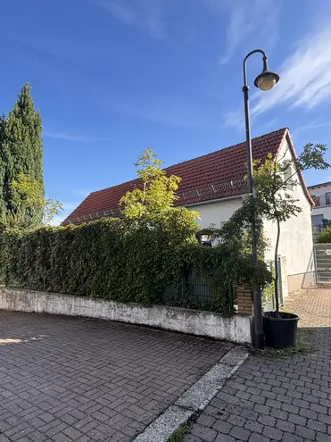 4 Zimmer Haus mit 100 m² in Frankfurt am Main – Bild 12