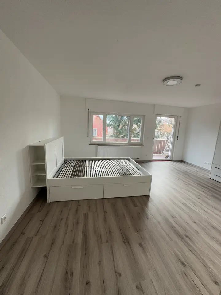 WG-Zimmer mit 71 m² in Stuttgart – Bild 1