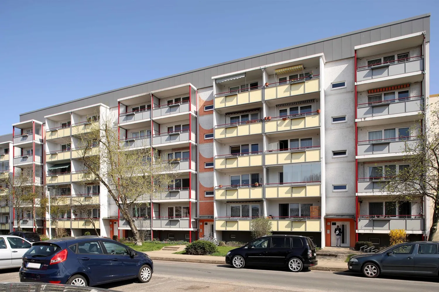 2 Zimmer Wohnung mit 48 m² in Neubrandenburg – Bild 2