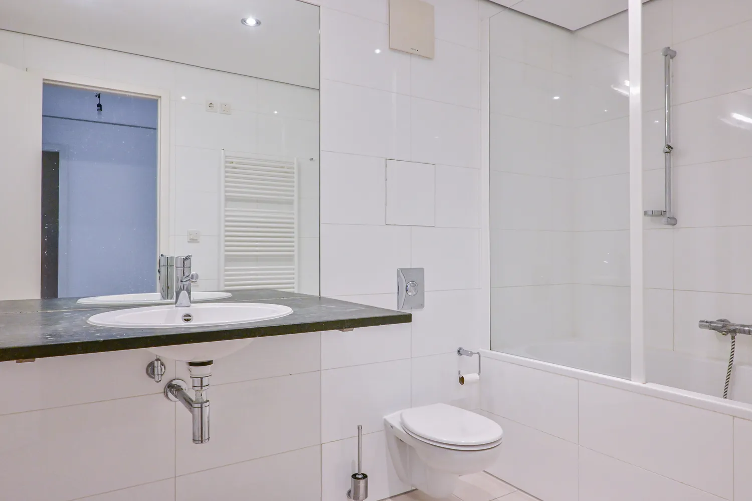 5 Zimmer Wohnung mit 216 m² in Berlin – Bild 12