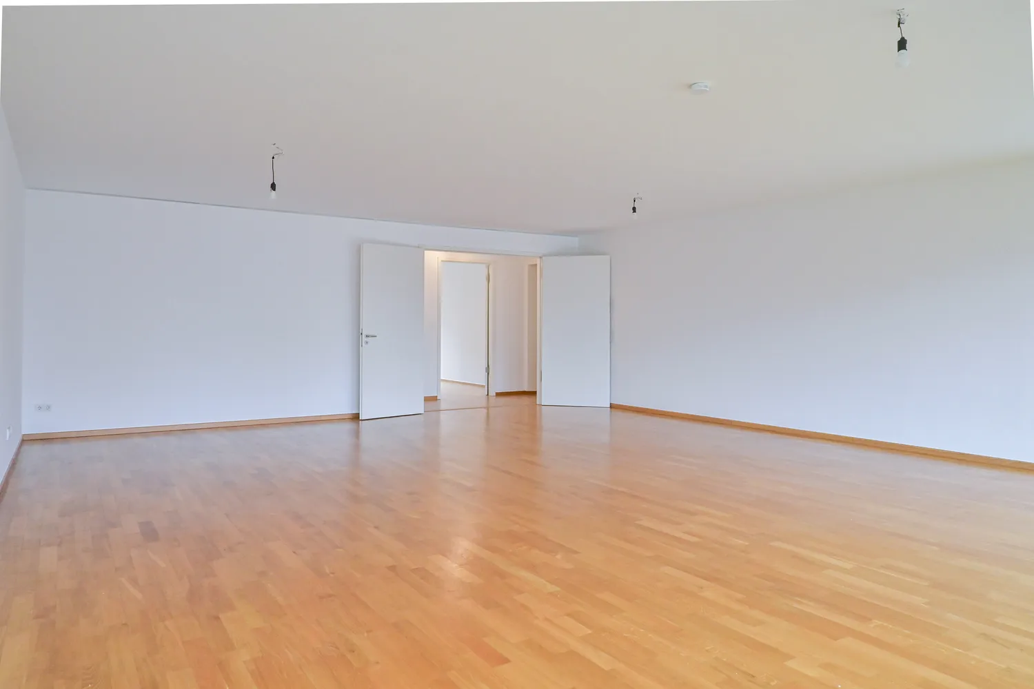 5 Zimmer Wohnung mit 216 m² in Berlin – Bild 3