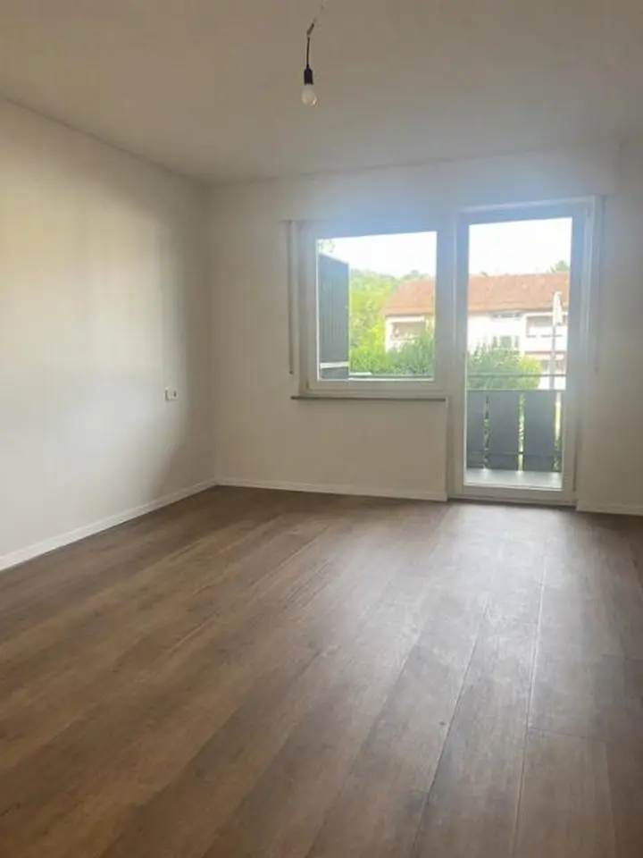 4 Zimmer Wohnung mit 85 m² in Esslingen am Neckar – Bild 2