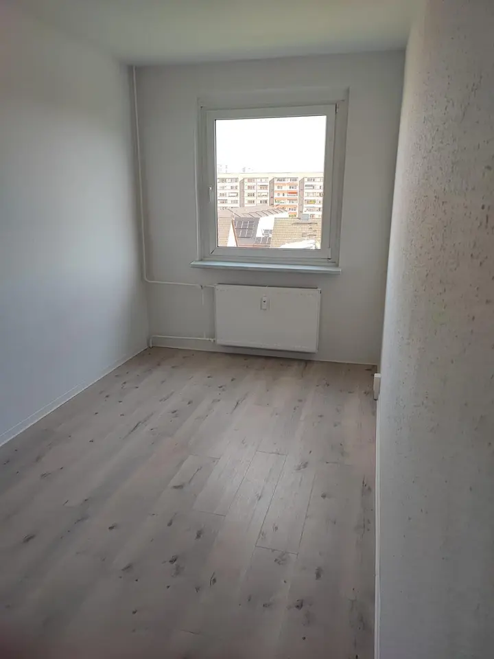 3 Zimmer Wohnung mit 63 m² in Neubrandenburg – Bild 1