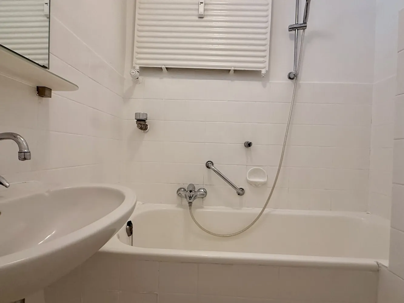 1 Zimmer Wohnung mit 30 m² in Frankfurt am Main – Bild 8