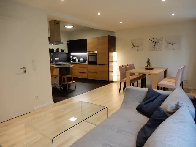 7 Zimmer Haus mit 150 m² in München – Bild 6