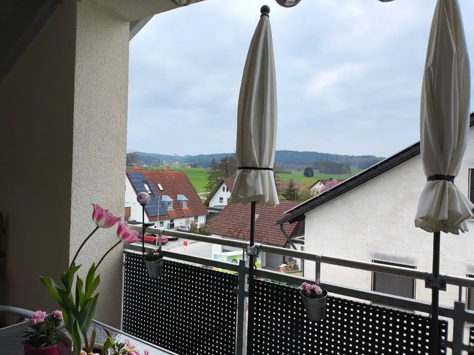 7 Zimmer Wohnung mit 153 m² in Bayreuth – Bild 2