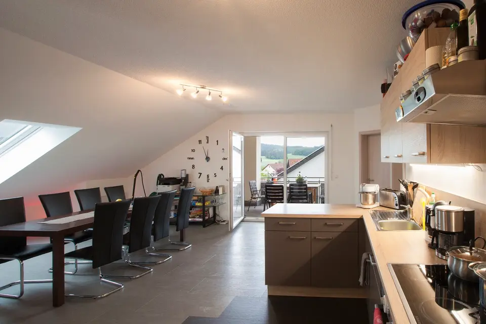 7 Zimmer Wohnung mit 153 m² in Bayreuth – Bild 3