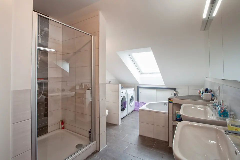 7 Zimmer Wohnung mit 153 m² in Bayreuth – Bild 4