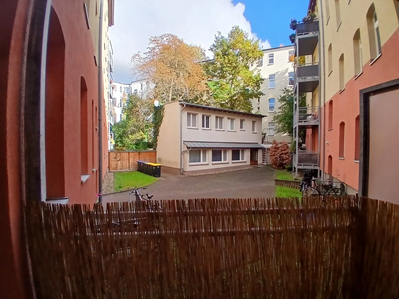 2 Zimmer Wohnung mit 78 m² in Halle (Saale) – Bild 1