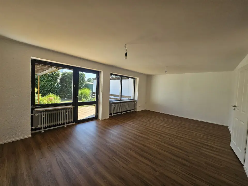 4 Zimmer Haus mit 117 m² in Landshut – Bild 1