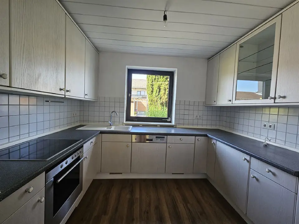 4 Zimmer Haus mit 117 m² in Landshut – Bild 2