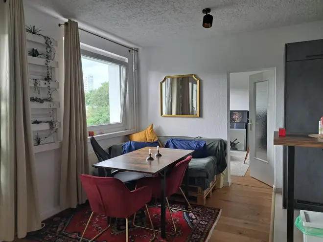 4 Zimmer Wohnung mit 70 m² in Berlin – Bild 2