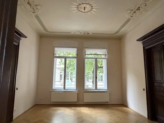 6 Zimmer Wohnung mit 260 m² in Leipzig – Bild 2