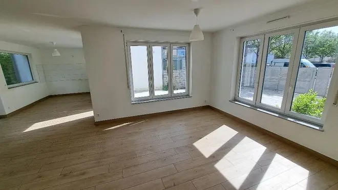 5 Zimmer Haus mit 206 m² in Aschaffenburg – Bild 7