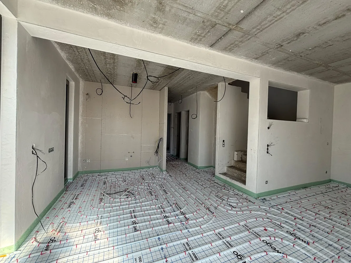 5 Zimmer Wohnung mit 148 m² in Saarbrücken – Bild 2