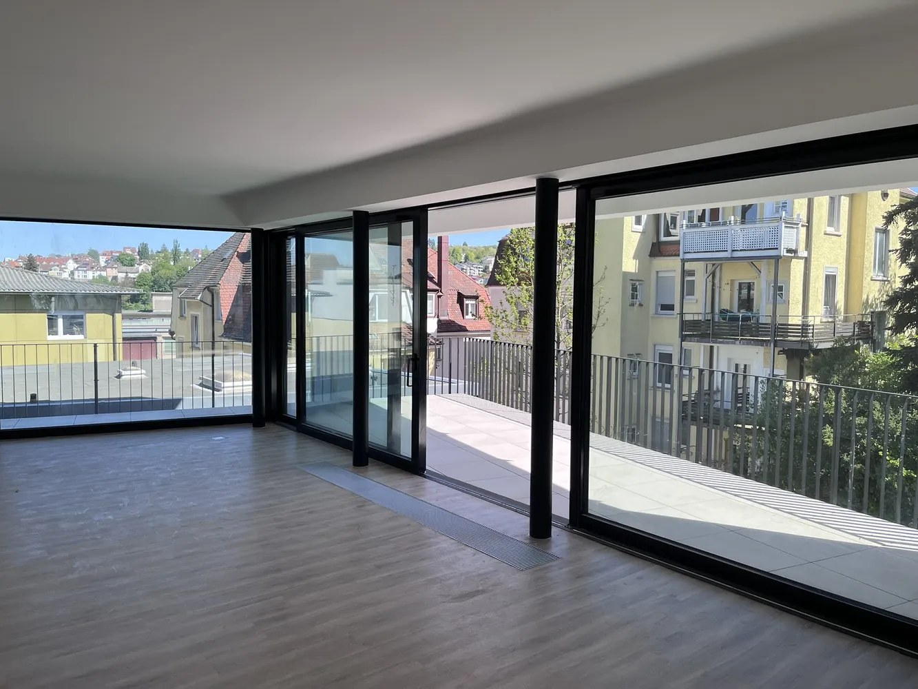 4 Zimmer Wohnung mit 145 m² in Pforzheim – Bild 3