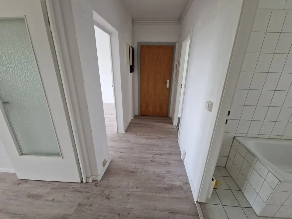 3 Zimmer Wohnung mit 61 m² in Neubrandenburg – Bild 7