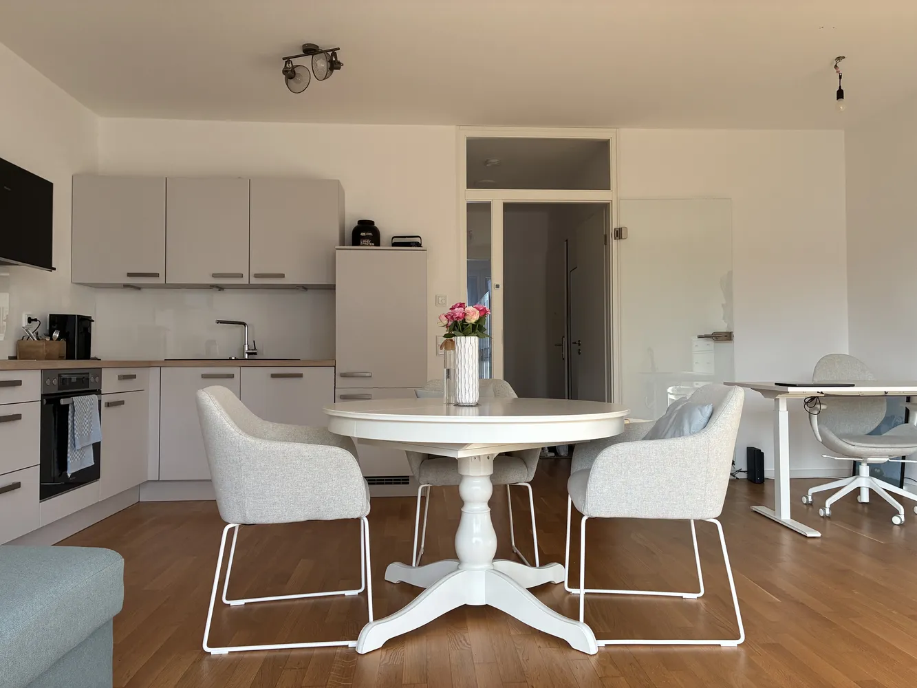 2 Zimmer Wohnung mit 64 m² in Bonn – Bild 2