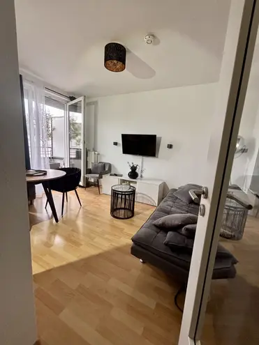 2 Zimmer Wohnung mit 43 m² in Freiburg im Breisgau – Bild 1