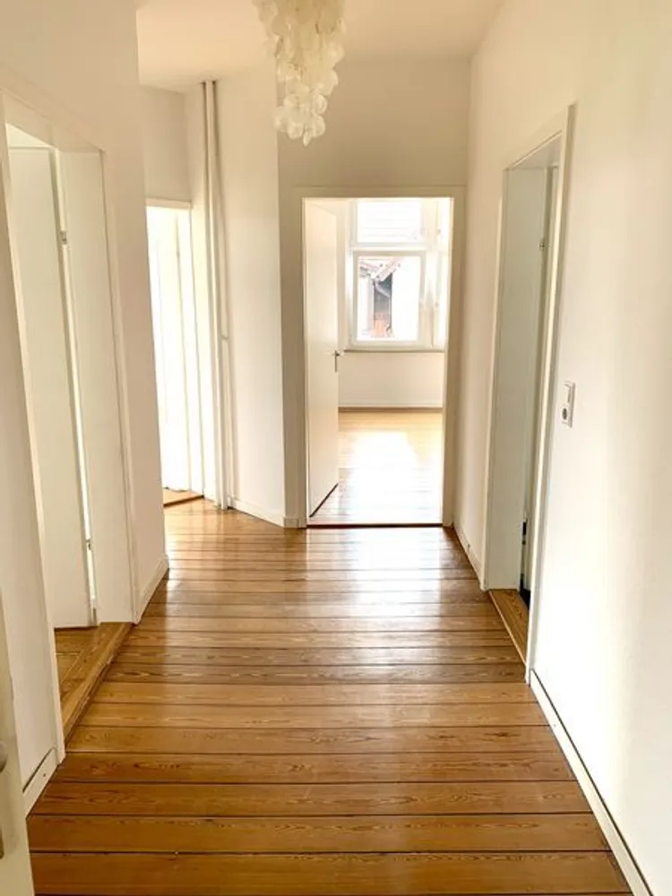 5 Zimmer Wohnung mit 100 m² in Pforzheim – Bild 4
