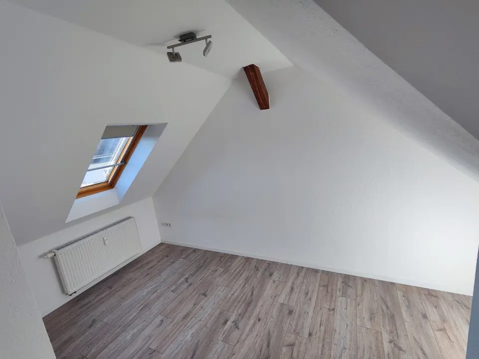 3 Zimmer Wohnung mit 83 m² in Zwickau – Bild 3