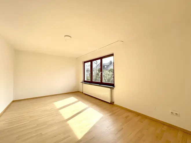 6 Zimmer Haus mit 122 m² in München – Bild 12