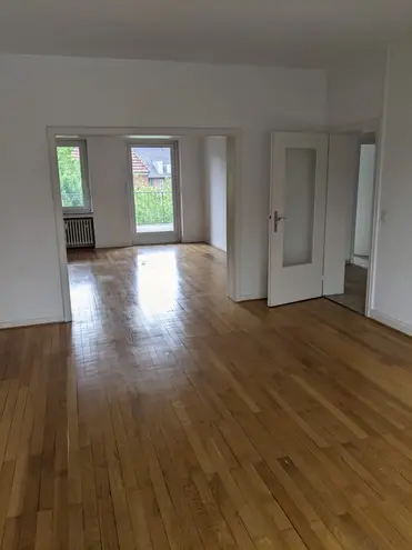 4 Zimmer Wohnung mit 120 m² in Münster – Bild 2
