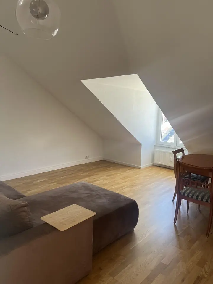 2 Zimmer Wohnung mit 49 m² in Frankfurt am Main – Bild 1