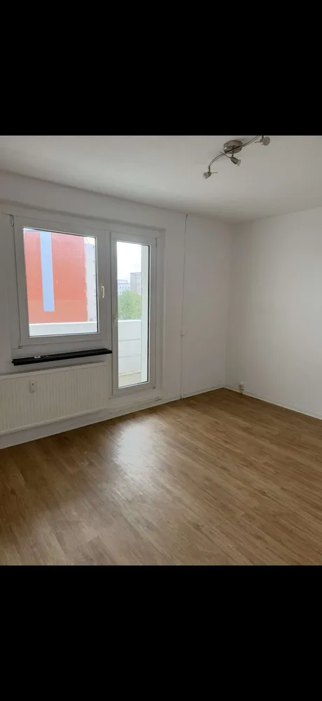 3 Zimmer Wohnung mit 62 m² in Neubrandenburg – Bild 8