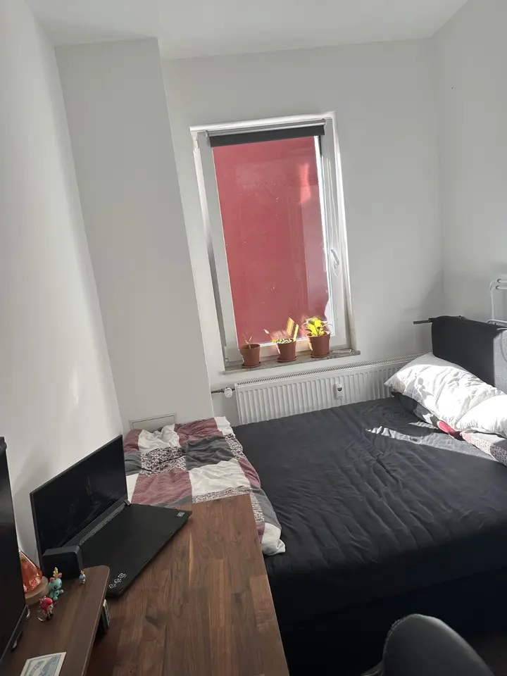 WG-Zimmer mit 8 m² in Stuttgart – Bild 1