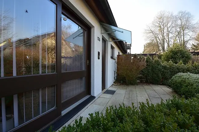 2 Zimmer Wohnung mit 52 m² in Stuttgart – Bild 2