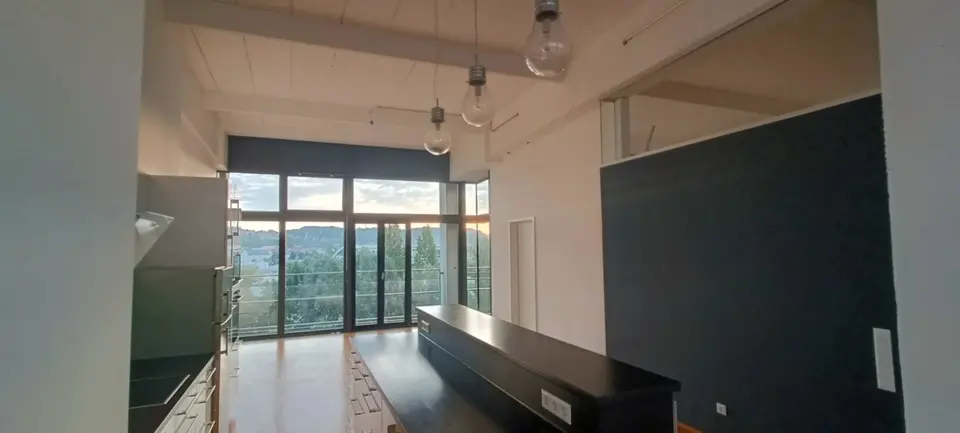 3 Zimmer Wohnung mit 110 m² in Neu-Ulm – Bild 2
