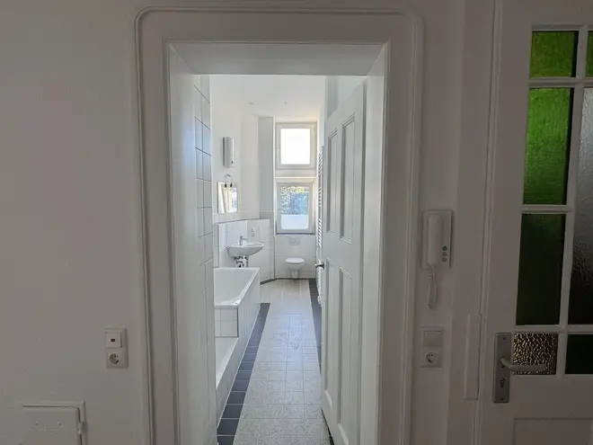 2 Zimmer Wohnung mit 67 m² in Karlsruhe – Bild 5