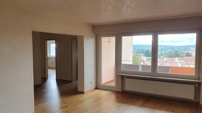 3 Zimmer Wohnung mit 87 m² in Saarbrücken – Bild 2