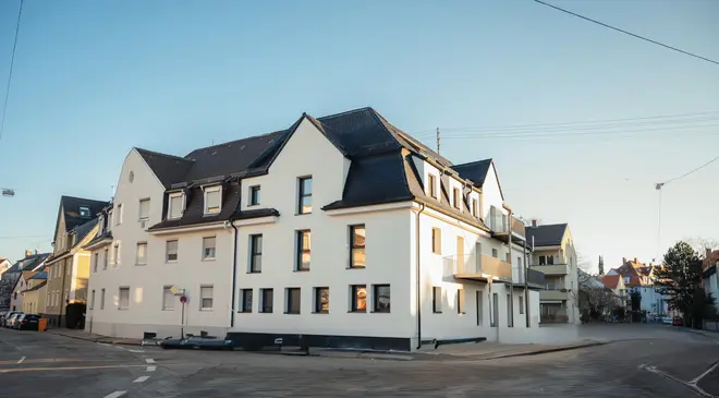 5 Zimmer Wohnung mit 128 m² in Augsburg – Bild 1
