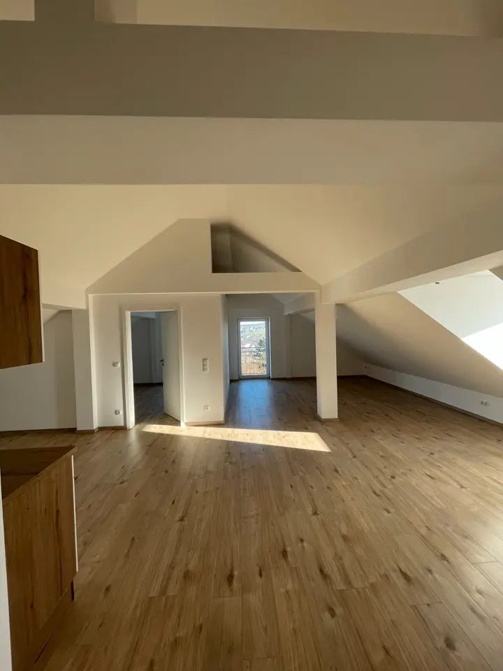 2 Zimmer Wohnung mit 60 m² in Cham – Bild 1