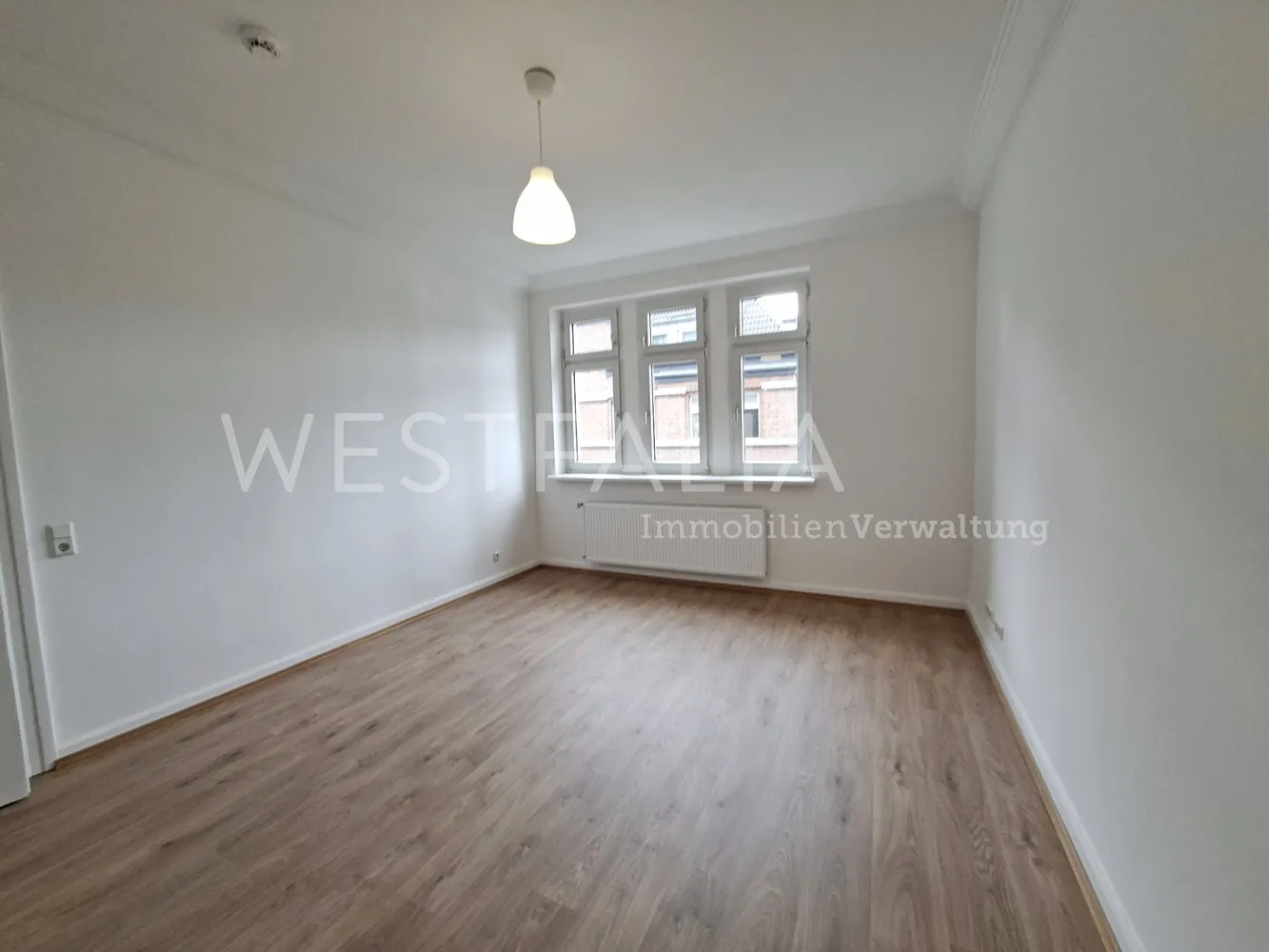 3 Zimmer Wohnung mit 90 m² in Duisburg – Bild 1