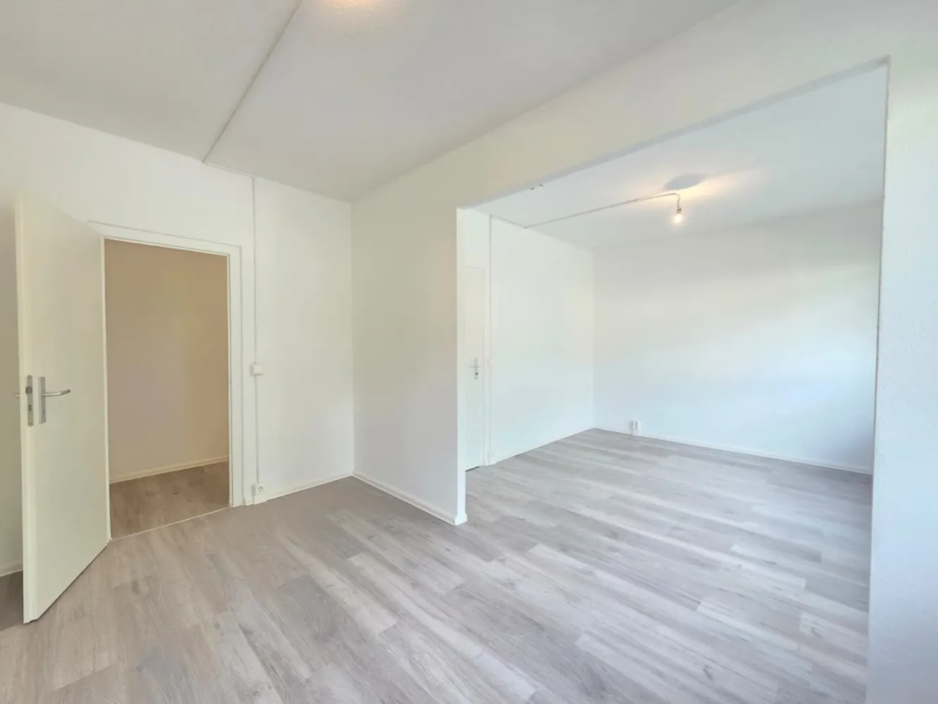 3 Zimmer Wohnung mit 69 m² in Chemnitz – Bild 2