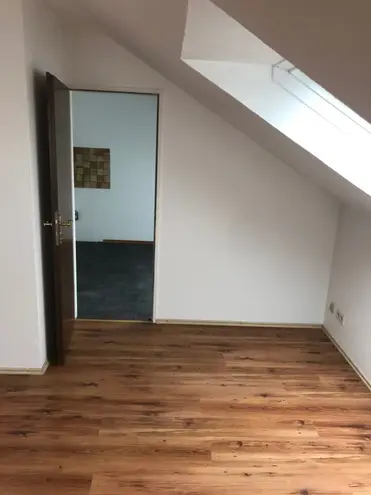 2 Zimmer Wohnung mit 57 m² in München – Bild 11