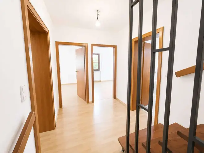 6 Zimmer Haus mit 165 m² in München – Bild 9